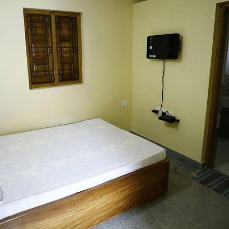 Nest Guest House Бхубанешвара Экстерьер фото